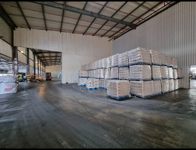10,614M² WAREHOUSE TO LET IN MOBENI